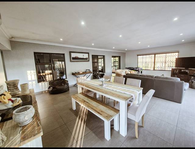 8 BEDROOM HOUSE FOR SALE IN MANTEVREDE